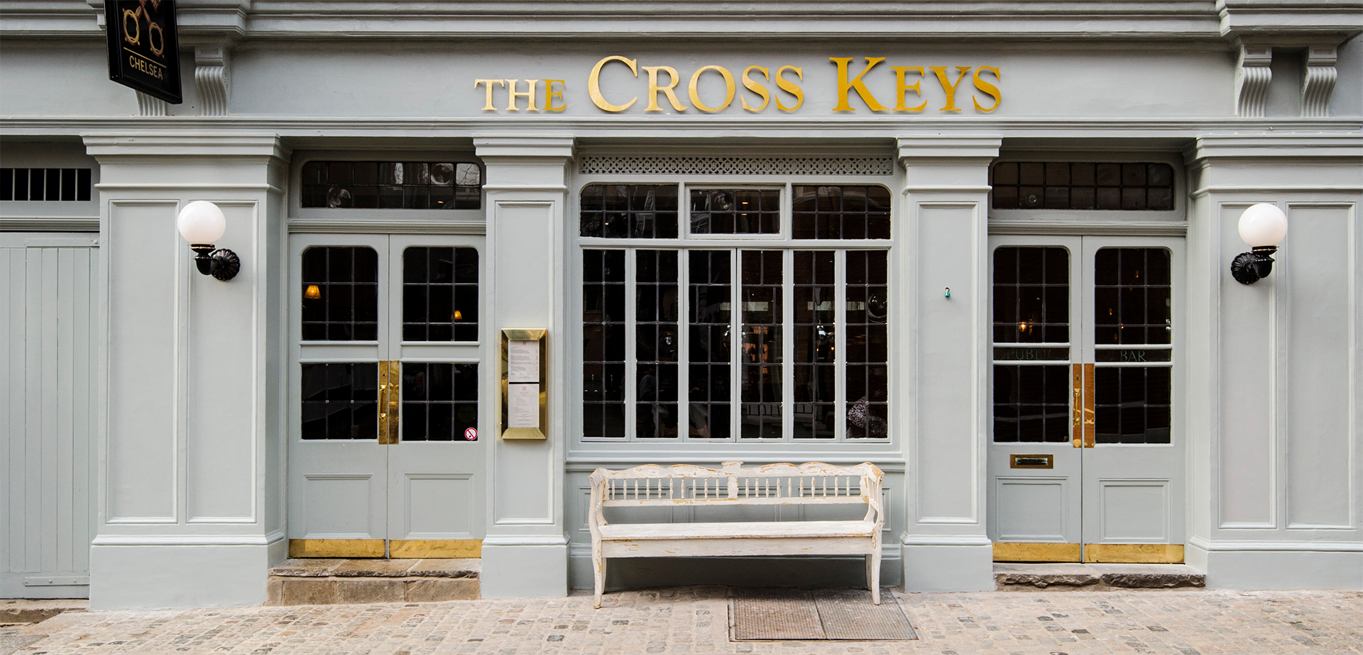 Cross Keys Pub in Chelsea